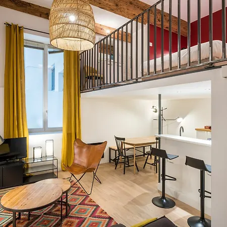 Pour Nomades Reveurs - 28 Bellecour Apartment *