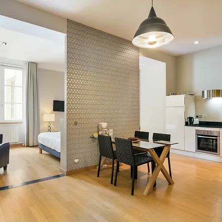 Apartment Pour Nomades Reveurs - 28 Bellecour